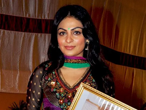 Neeru Bajwa
