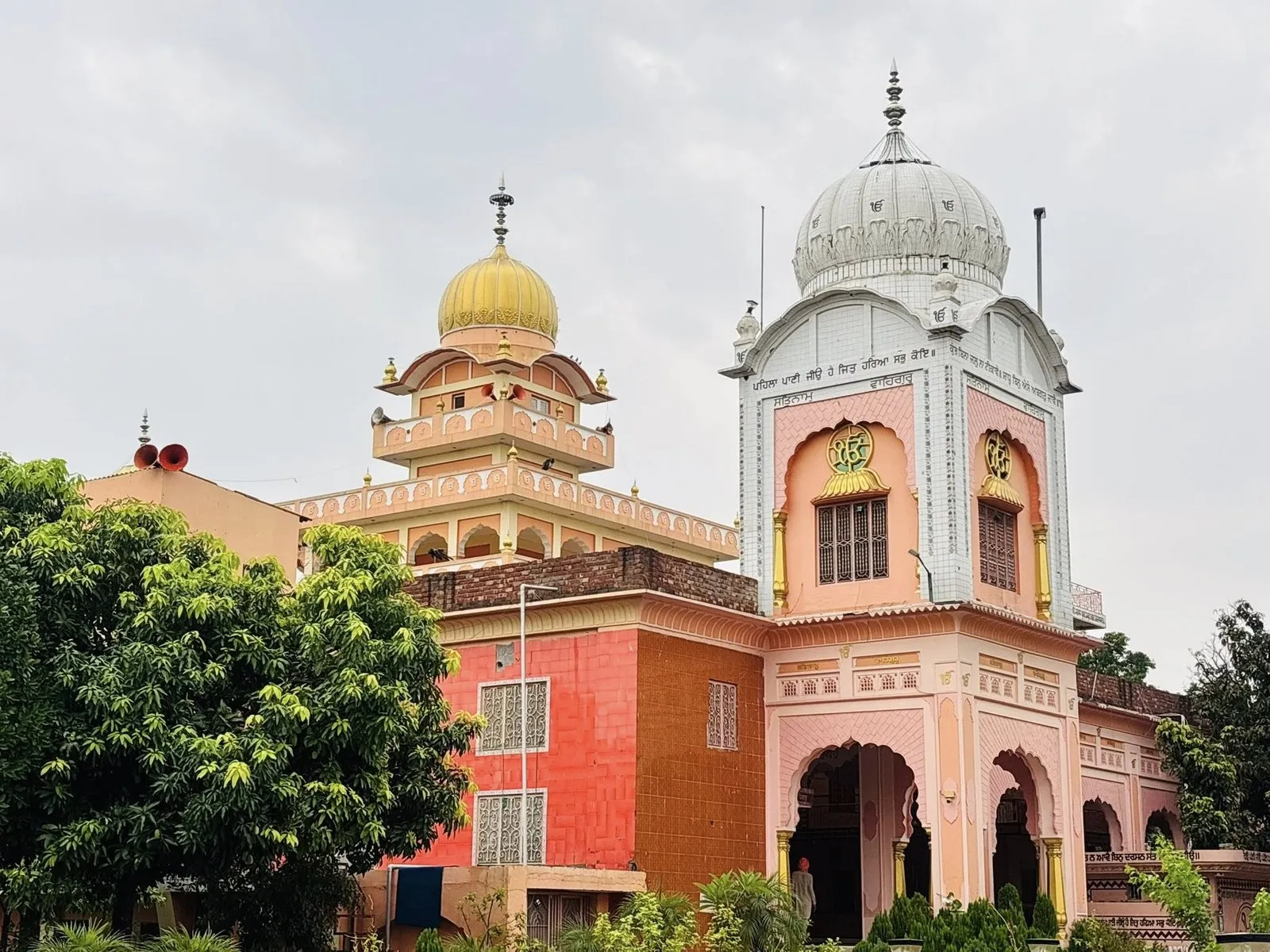 Nirmal Kutiya dera building at Seechewal village